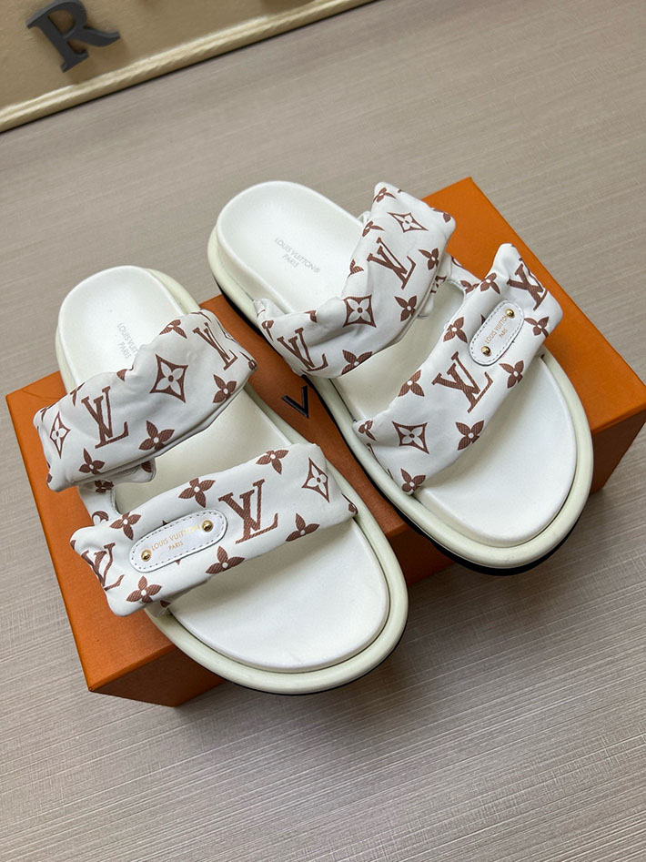 メンズ・レディース兼用 ルイヴィトン LV ボンディア サンダル デニム プールピロー ミュール 2629037 ルイヴィトン 靴 白 - 画像 (9)