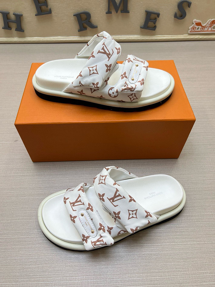 メンズ・レディース兼用 ルイヴィトン LV ボンディア サンダル デニム プールピロー ミュール 2629037 ルイヴィトン 靴 白 - 画像 (8)