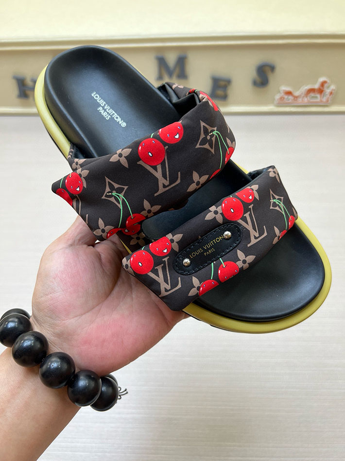 メンズ・レディース兼用 ルイヴィトン LV ボンディア サンダル デニム プールピロー ミュール 2629041 ミュール 可愛い ブランド - 画像 (3)