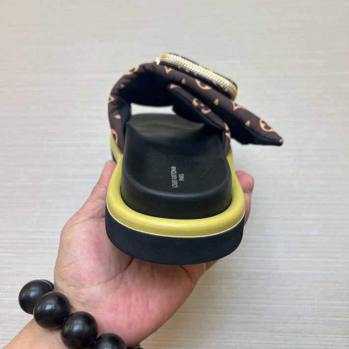 メンズ・レディース兼用 ルイヴィトン Louis Vuitton × 村上隆 サンダル LVリミックス 2629049 1日 歩いても疲れないサンダル - 画像 (6)