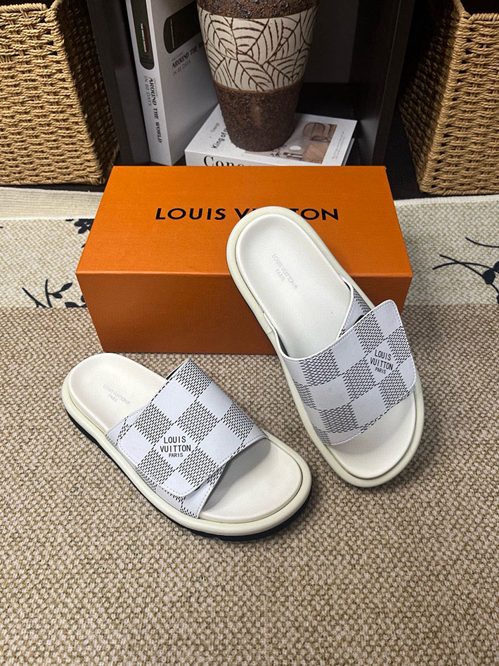 メンズ・レディース兼用 ルイヴィトン LV ウォーター フロント ライン サンダル モノグラム 2629053 ルイヴィトン 靴 白 - 画像 (9)