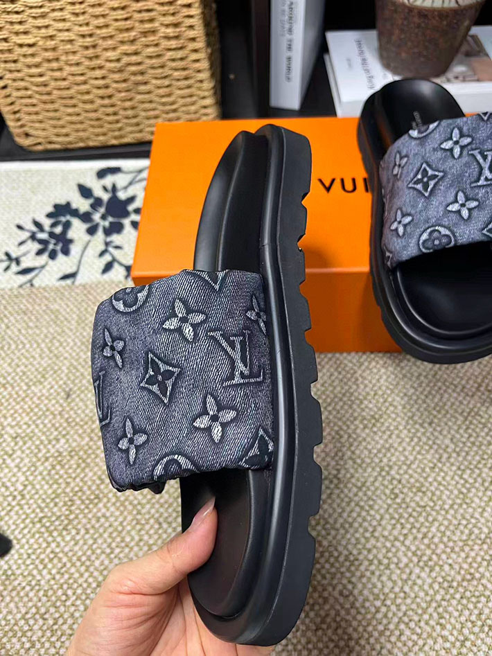 メンズ・レディース兼用 ルイヴィトン LV プールピローライン フラット コンフォート ミュール フラットサンダル 2629065 ヴィトン サンダル レディース - 画像 (6)