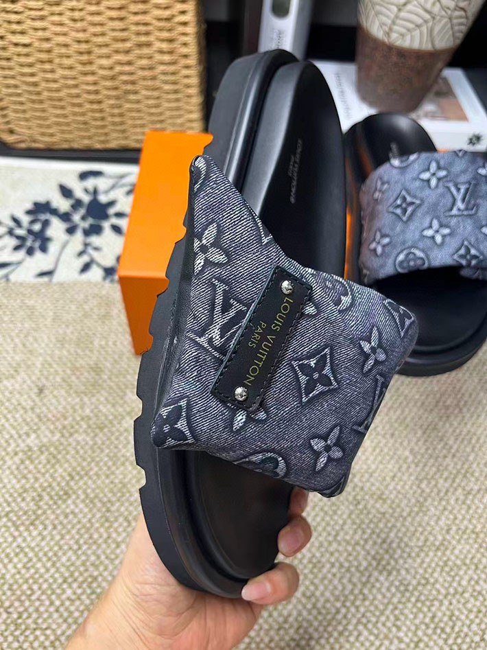 メンズ・レディース兼用 ルイヴィトン LV プールピローライン フラット コンフォート ミュール フラットサンダル 2629065 ヴィトン サンダル レディース - 画像 (5)