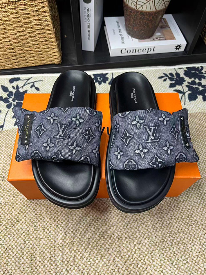 メンズ・レディース兼用 ルイヴィトン LV プールピローライン フラット コンフォート ミュール フラットサンダル 2629065 ヴィトン サンダル レディース - 画像 (2)