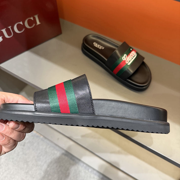 グッチ直営アウトレット店 GUCCI ラバーメンズ スライドサンダル シューズ 2629082 グッチ サンダル 黒 - 画像 (5)