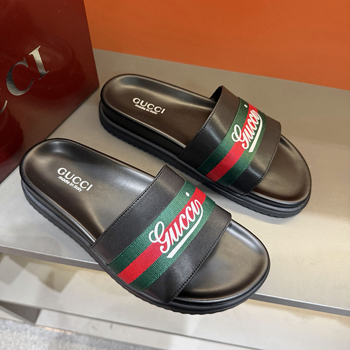 グッチ直営アウトレット店 GUCCI ラバーメンズ スライドサンダル シューズ 2629082 グッチ サンダル 黒 - 画像 (2)