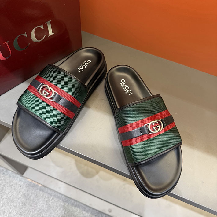 グッチ直営アウトレット店 GUCCI ラバーメンズ スライドサンダル シューズ 2629085 グッチ シューズ サンダル - 画像 (8)