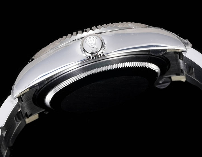 最高級ロレックススーパーコピー ROLEX Sky Dweller スカイドゥエラー ホワイト 2630145 ロレックス 腕時計 値段 - 画像 (5)