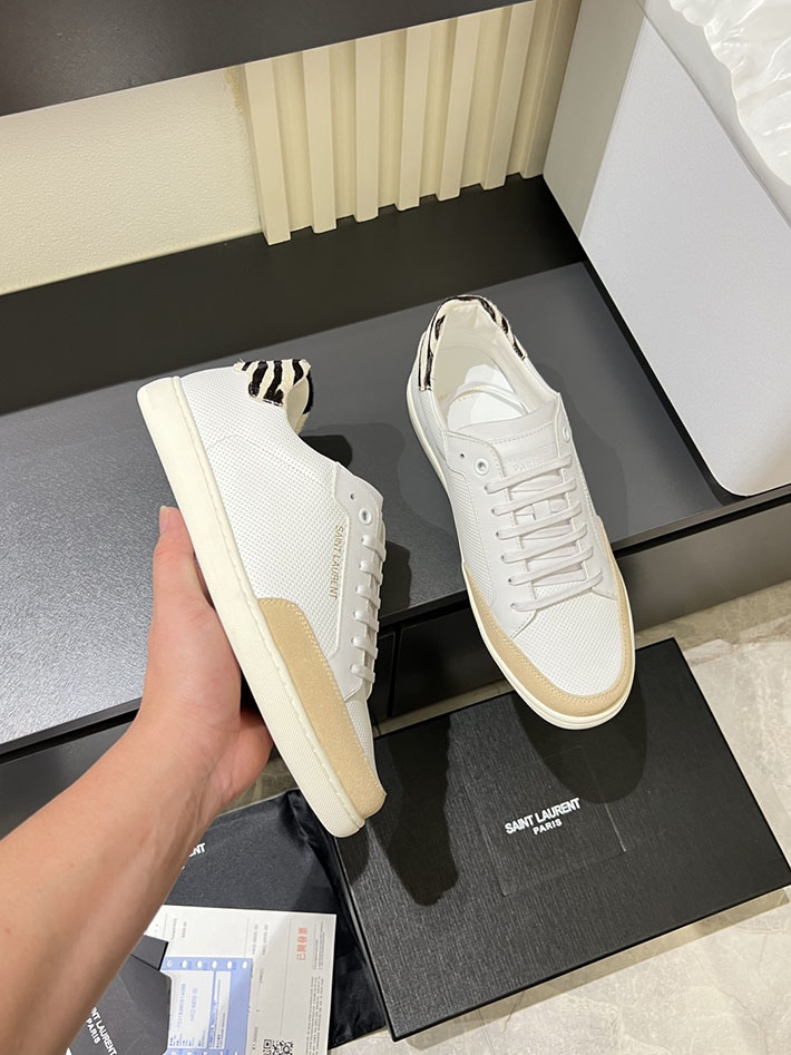 最高級サンローランスーパーコピー コート クラシック スニーカー メンズ COURT CLASSIC SL/10 2629146 白スニーカー 芸能人 - 画像 (6)