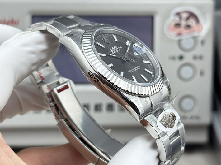最高級ロレックススーパーコピー ROLEX デイトジャスト 41 ダークロジウム オイスターブレスレット Ref.126334 ロレックス デイトジャスト 41 - 画像 (4)