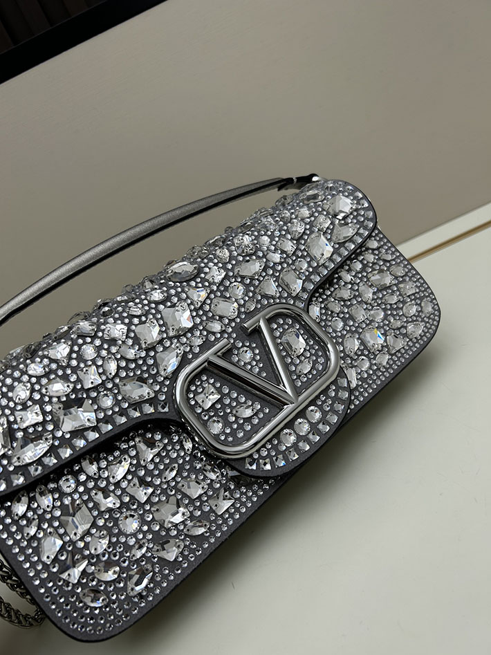 ヴァレンティノ バッグ 人気 VALENTINO ガラヴァーニ クラッチバッグ ショルダーバッグ ビジュー シルバー 2629199 ヴァレンティノ バッグ セール - 画像 (5)