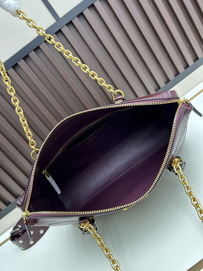 ヴァレンティノ バッグ 人気 VALENTINO ガラヴァーニ パンテア シェブロンパターン ナッパレザー ボルドー 2629206 ヴァレンティノ バッグ アウトレット - 画像 (3)