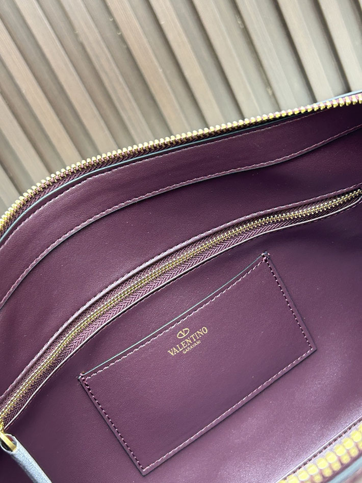 ヴァレンティノ バッグ 人気 VALENTINO ガラヴァーニ パンテア シェブロンパターン ナッパレザー ボルドー 2629206 ヴァレンティノ バッグ アウトレット - 画像 (2)