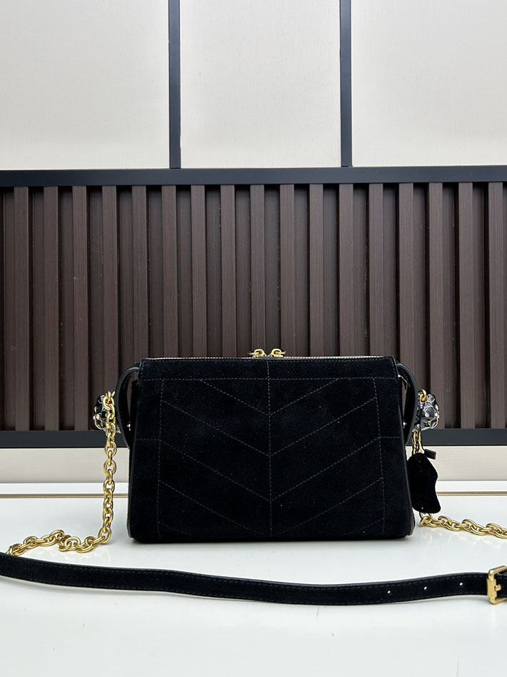 ヴァレンティノ バッグ 人気 VALENTINO ガラヴァーニ パンテア シェブロンパターン スモール ブラック 2629219 ヴァレンティノ ショルダーバッグ 黒 - 画像 (7)