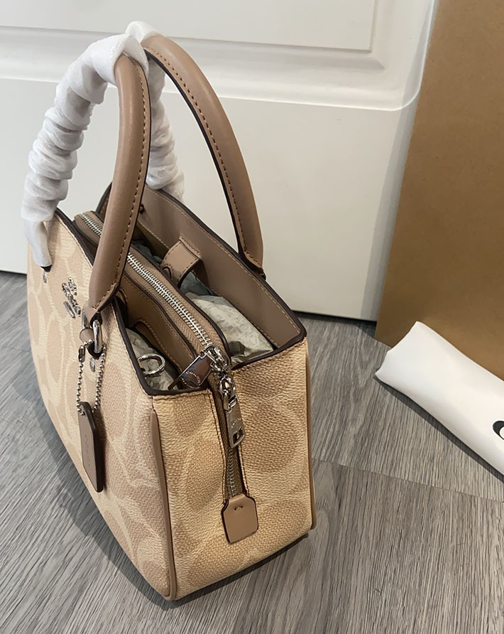 最高級コーチスーパーコピー COACH サバンナ スモール キャリーオール バッグ CAL53 サンド/トープ 2630226 コーチ バッグ アウトレット - 画像 (5)