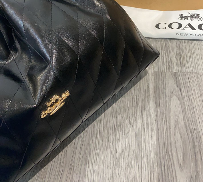 最高級コーチスーパーコピー COACH エヴリン ショルダー バッグ・キルティング ブラック CDR00 IMBLK コーチ バッグ 斜 めがけ 人気 - 画像 (6)