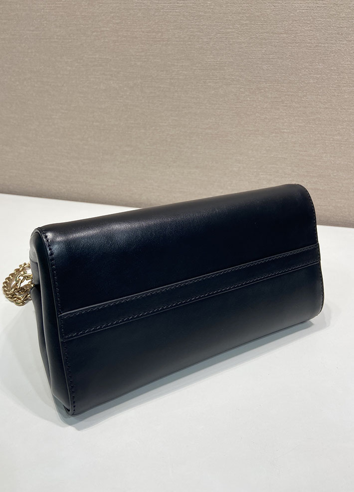 プラダ バッグ レディース PRADA アンシェネ レザー ミニバッグ ショルダーバッグ ブラック 1BC263_2HIA_F0002 プラダ バッグ 新作 - 画像 (5)