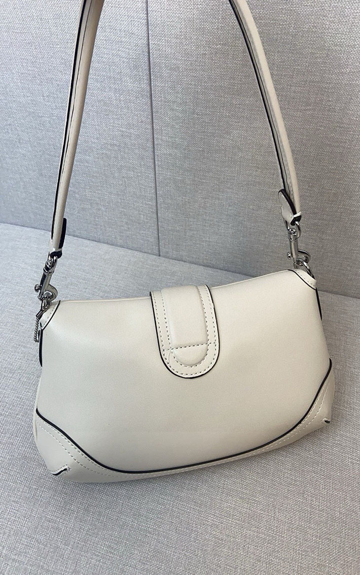 最高級コーチスーパーコピー COACH CR699 ソーホー ワンショルダーバッグ ソーホーバッグ チョーク 2629240 レディース コーチ バッグ 斜 めがけ 人気 - 画像 (8)