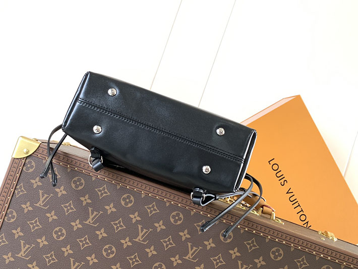 ルイヴィトン販売店舗 リュック Louis Vuitton オフ デューティ バックパック・バイブ ブラック M25522 ルイヴィトン リュック 人気ランキング - 画像 (7)