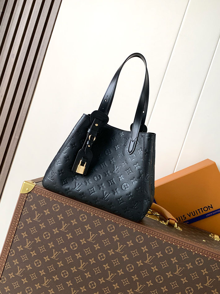 ルイヴィトン販売店舗 トートバッグ Louis Vuitton オール・イン・ワン PM ノワール M25858 ルイヴィトン トートバッグ 人気ランキング - 画像 (9)