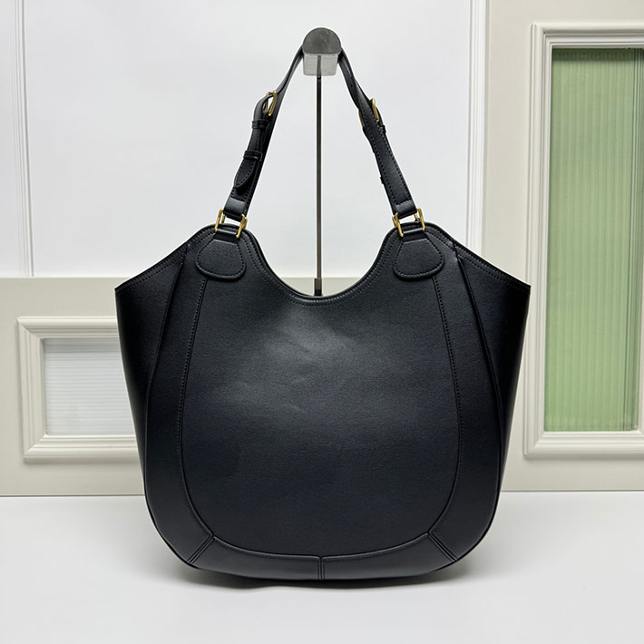 セリーヌ バッグ 人気 ランキング CELINE 25新作 MEO ショルダーバッグ サプルカーフスキン ブラック 2630265 セリーヌ バッグ ショルダー - 画像 (5)
