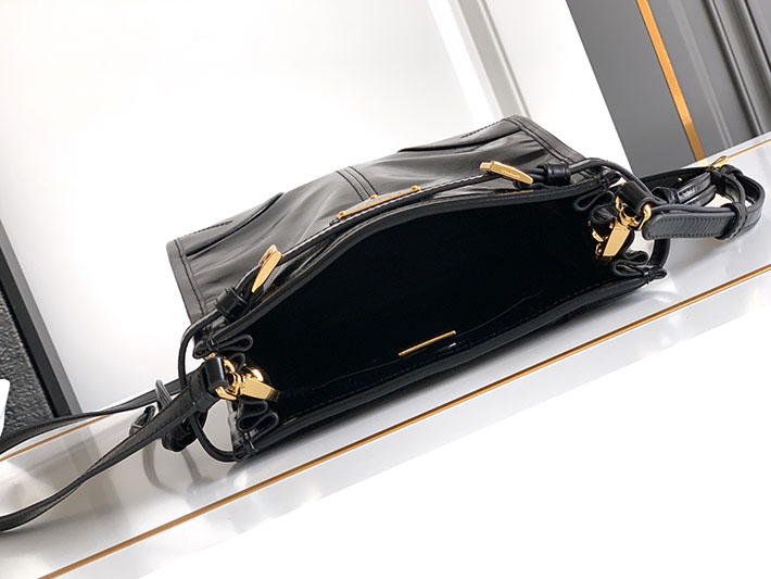 プラダ バッグ レディース PRADA ボニー レザー 三角ロゴ ミニ ショルダーバッグ ブラック 1BH229_2CYR_F0002 プラダ バッグ人気ランキング - 画像 (3)