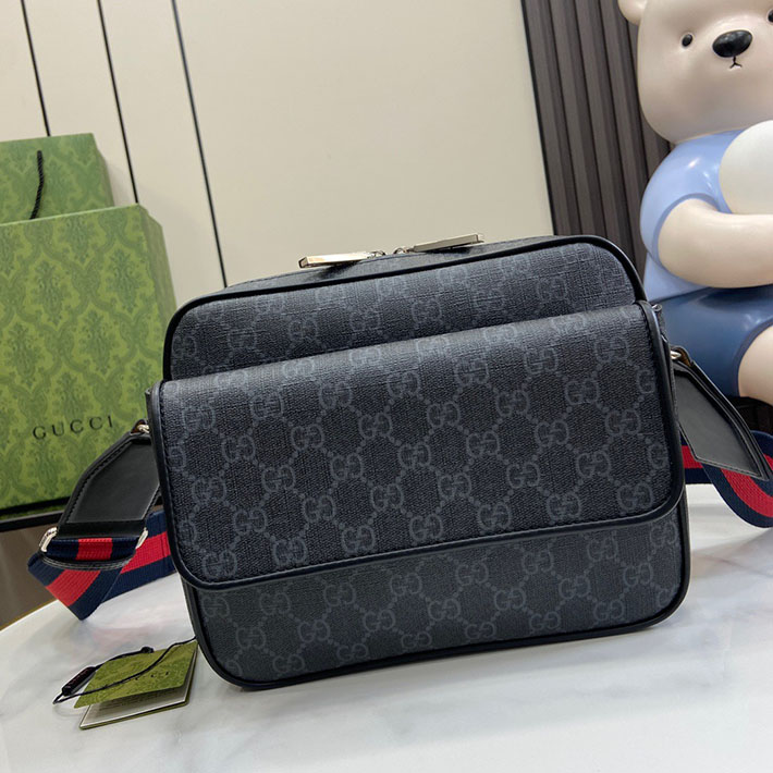 グッチ バッグ メンズ 人気
