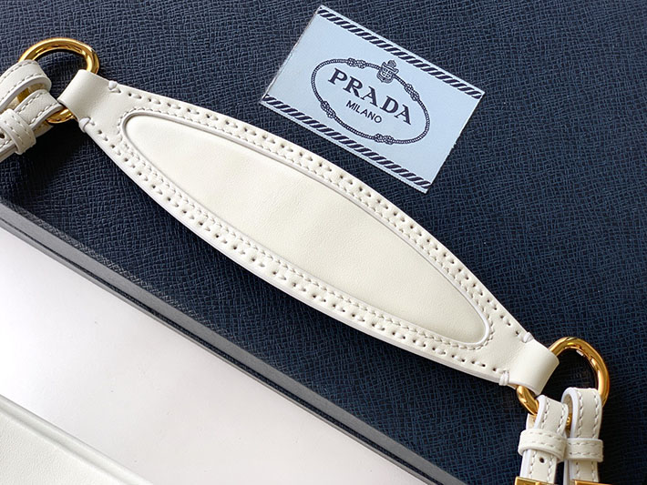 プラダ バッグ レディース PRADA アンシェネ ミディアム レザーバッグ ホワイト 1BC262_2HIA_F0009_V_COO プラダ バッグ アウトレット - 画像 (4)