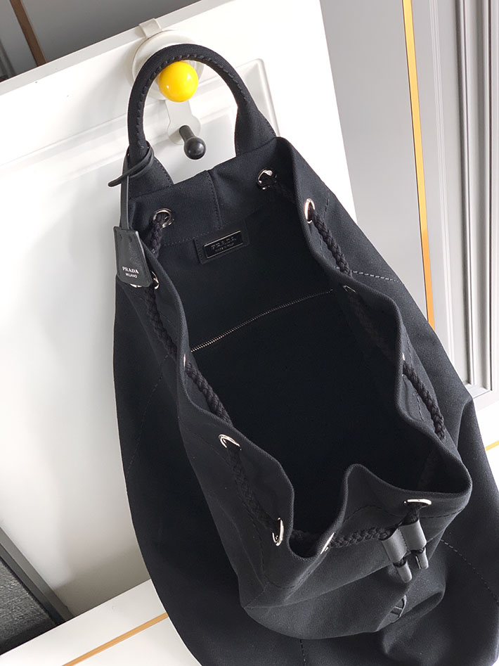 プラダ バッグ レディース PRADA リネンブレンド ドローストリング ダッフルバッグ ブラック 2VY011_2CX9_F0002 プラダ ボストンバッグ アウトレット - 画像 (3)