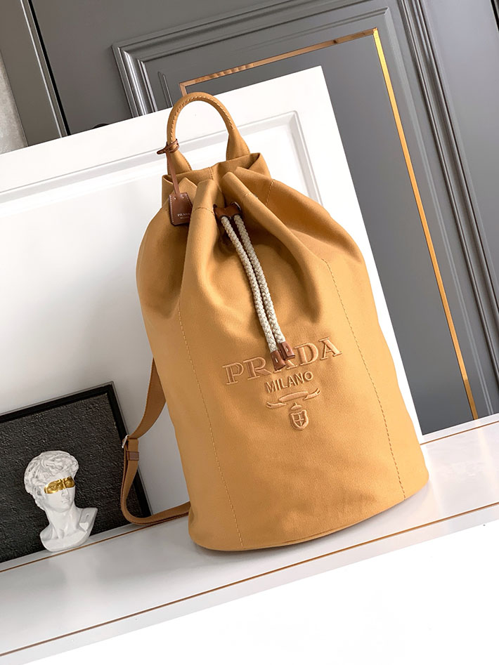 PRADA ボストンバッグ ナイロン