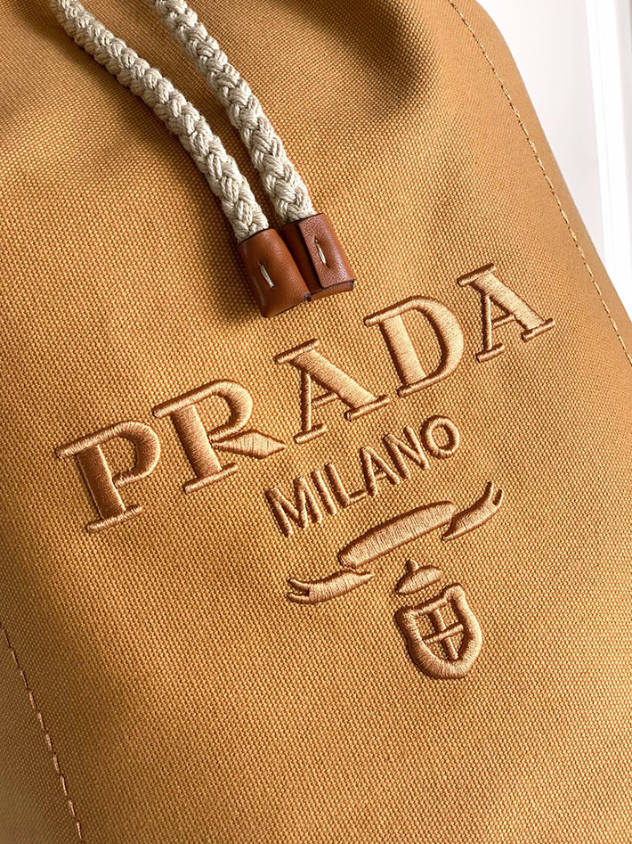 プラダ バッグ レディース PRADA リネンブレンド ドローストリング ダッフルバッグ キャメル 2VY011_2CX9_F03OE PRADA ボストンバッグ ナイロン - 画像 (6)