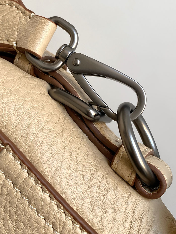 プラダ バッグ レディース PRADA ロゴ ラージ レザー トートバッグ サンドベージュ 1BG604_2HIK_F0036_V_OOO プラダ トートバッグ アウトレット - 画像 (4)