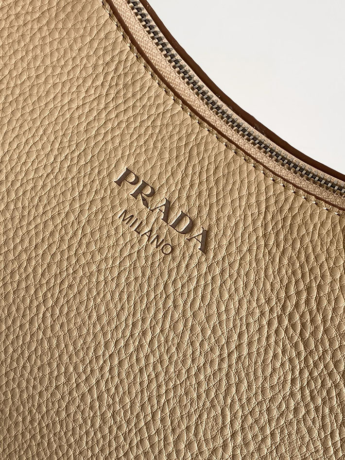 プラダ バッグ レディース PRADA ロゴ エメ ラージ レザー ショルダーバッグ サンドベージュ 1BC280_2HIK_F0036_V_OOO プラダ バッグ 斜 めがけ - 画像 (6)