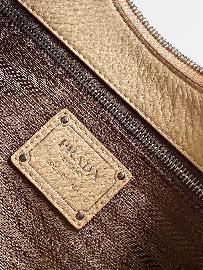 プラダ バッグ レディース PRADA ロゴ エメ ラージ レザー ショルダーバッグ サンドベージュ 1BC280_2HIK_F0036_V_OOO プラダ バッグ 斜 めがけ - 画像 (2)