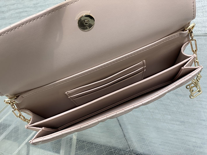 ディオール バッグ 人気 Dior My Dior ミニバッグ カナージュ ラムスキン ピンク S0984OUQA_M19N ディオール バッグ ピンク - 画像 (3)