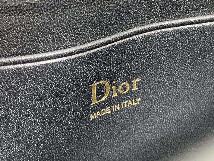 ディオール バッグ 人気 Dior My Dior ミニバッグ カナージュ ラムスキン ブラック S0984OUQA_M900 ディオール バッグ 人気ランキング - 画像 (2)