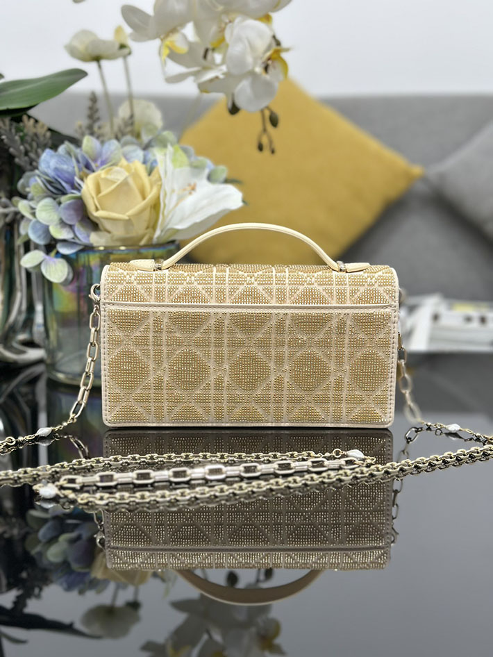 ディオール バッグ 人気 Dior ミスディオールミニ・カナージュ エンブロイダリー ベージュ S0980OIBE_M52U ディオール バッグ ショルダー - 画像 (9)