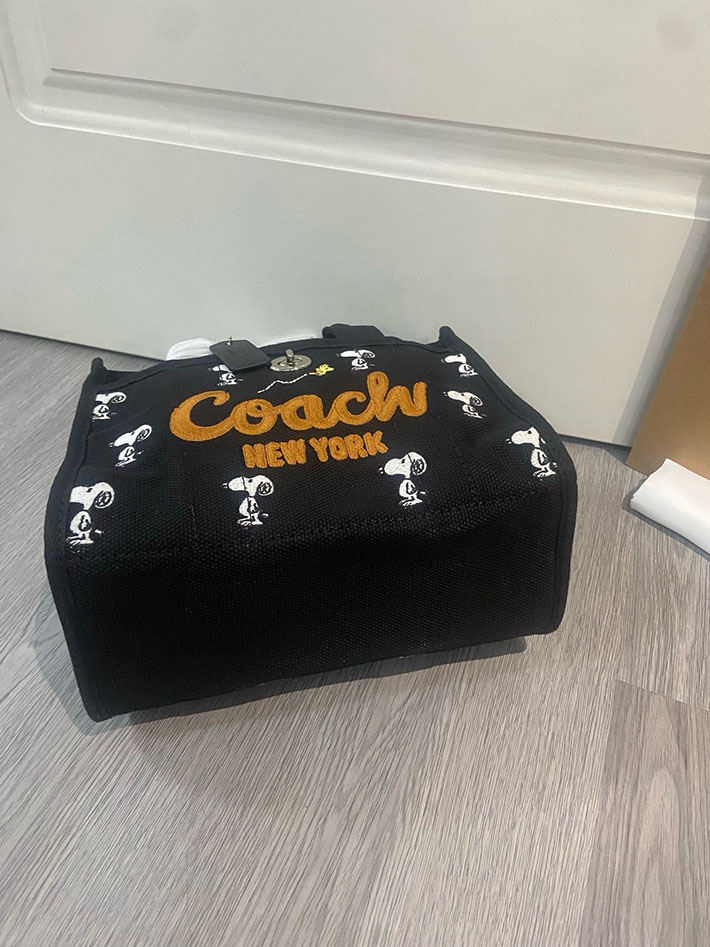 最高級コーチスーパーコピー COACH スヌーピー ピーナッツ コラボ トート バッグ ショルダーバッグ ブラック 2629323 コーチ トートバッグ アウトレット - 画像 (4)