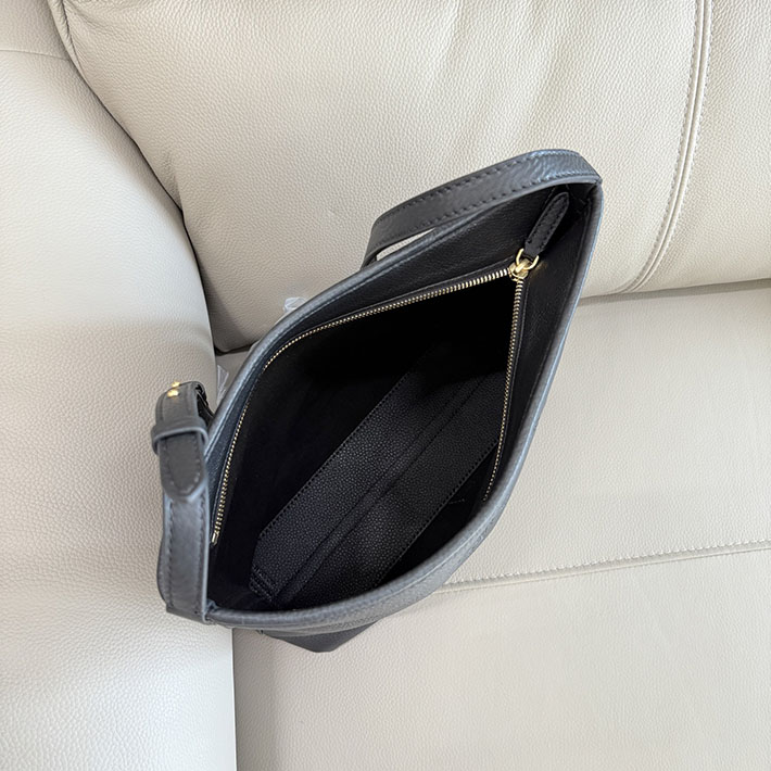 バーバリー バッグ アウトレット Burberry スモール ハイランド ショルダーバッグ ブラック 81147721 バーバリー バッグ ショルダー - 画像 (4)