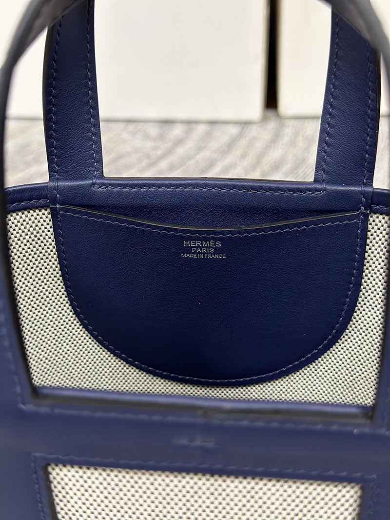 エルメス ハンドバッグ イン・ザ・ループ ブルーサフィール トワルアッシュ/スイフト シルバー金具 2630333 エルメス インザ ループ ピコタン - 画像 (6)