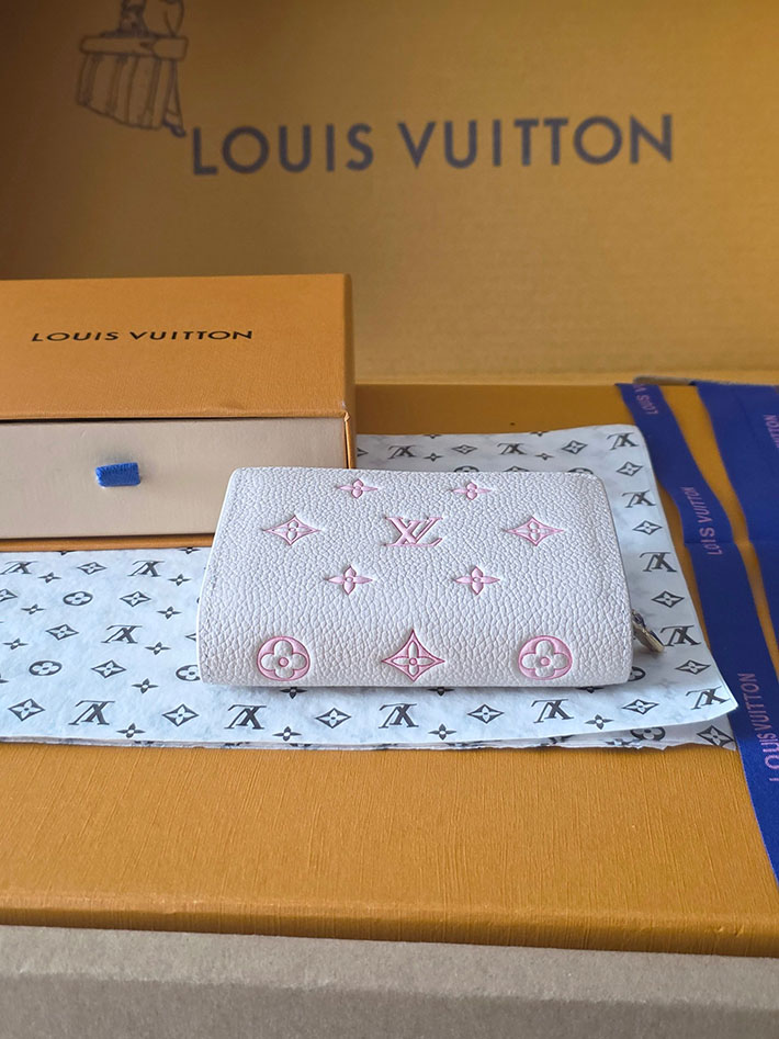 ルイヴィトン販売店舗 財布 レディース LV ポルトフォイユ・クレア モノグラム・ミルキーホワイト、ピーチ M28275 ヴィトン 財布 ピンク モノグラム - 画像 (10)