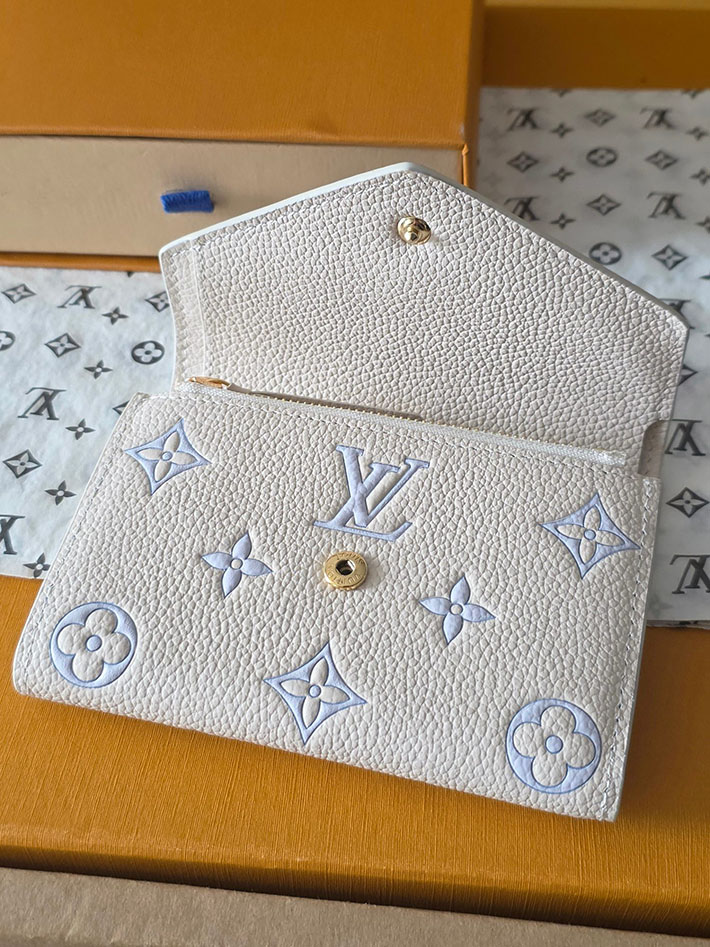 ルイヴィトン販売店舗 財布 レディース LV ポルトフォイユ・ヴィクトリーヌ モノグラム・ミルキーホワイト、ブルー 2629343 ヴィトン ミニ財布 人気 - 画像 (9)