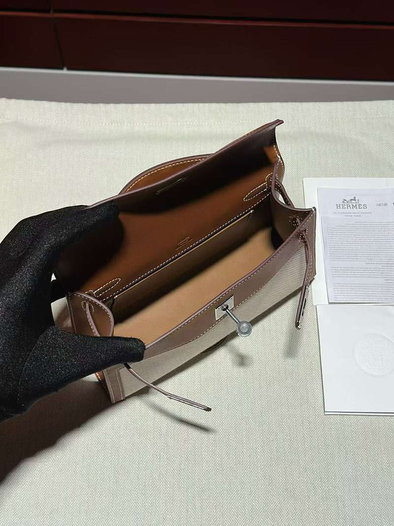 エルメス ケリーミニバッグ HERMES ポシェットケリー ゴールド スイフト/トワルアッシュ シルバー金具 2630374 エルメス ミニケリー 定価 - 画像 (2)