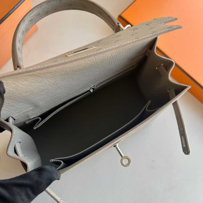 ケリー25 定価 HERMES ケリー25 外縫い パールグレー オーストリッチ シルバー金具 26210456 エルメス 新作バッグ - 画像 (5)