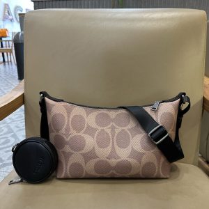 コーチ バッグ 斜 めがけ 人気