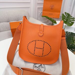 エルメス エブリン 値段