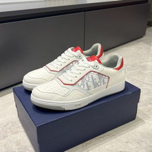 dior スニーカー コーデ
