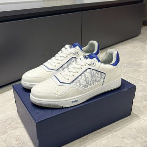 dior 靴 値段