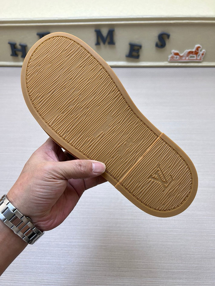 メンズ・レディース兼用 ルイヴィトン LV マイアミ ミュール サンダル ウォーターフロント ライン 2629654 サンダル レディース 歩きやすい ブランド - 画像 (4)