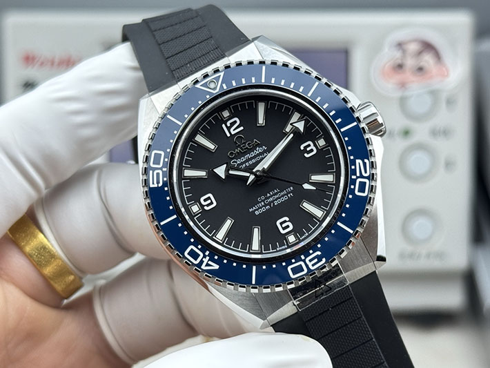 最高級オメガスーパーコピー OMEGA 42mm シーマスター プラネットオーシャン ウルトラディープ 2629723 オメガ 時計 安い - 画像 (9)